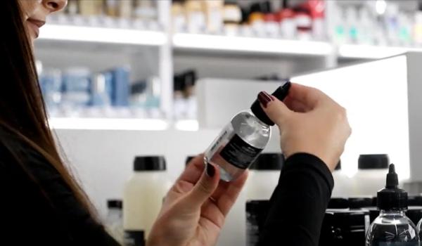 Cosmetice "de lux", dar de până la 10 ori mai ieftine. De ce le aleg tot mai multe românce