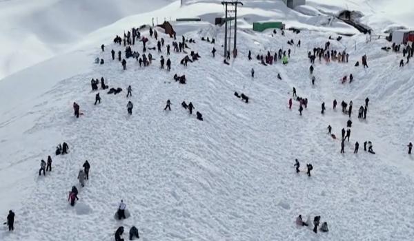 Chile, sub un strat gros de zăpadă, când ar trebui să vină vara. Imaginile spectaculoase de pe pârtii