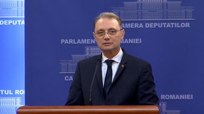 Luca Niculescu a depus jurământul la Cotroceni: "Nu va fi o perioadă simplă, dar o privesc cu încredere"