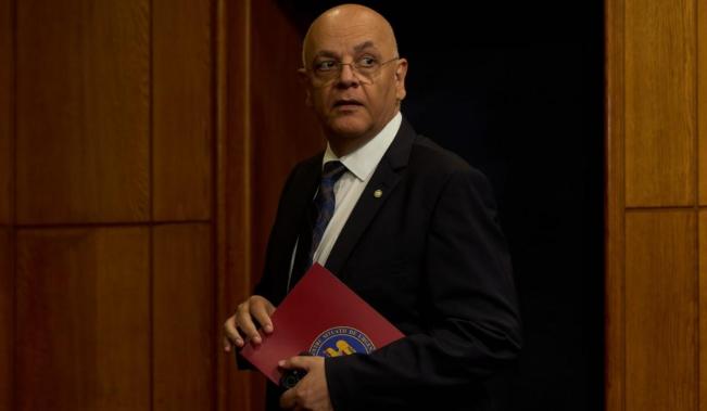 Surse: Raed Arafat, audiat într-un dosar privind achiziția unui elicopter în 2017. Prejudiciu de 1 milion de €