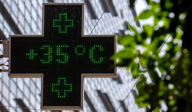 HARTĂ. Revine canicula: Şase judeţe, sub cod galben de temperaturi ridicate