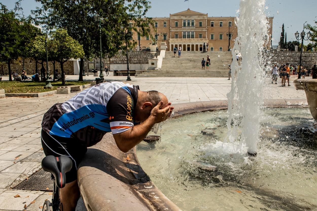 L’Europa ribolle sotto l’ondata di caldo: temperature insopportabili in Grecia, Italia e Spagna
