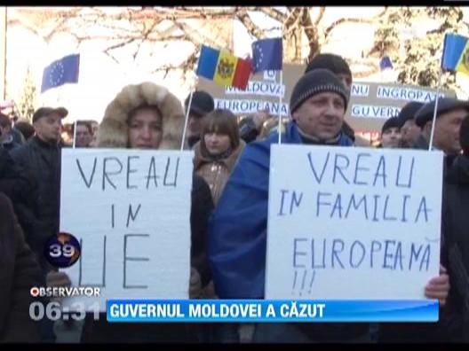 Guvernul din Republica Moldova, demis in urma unei motiuni de cenzura