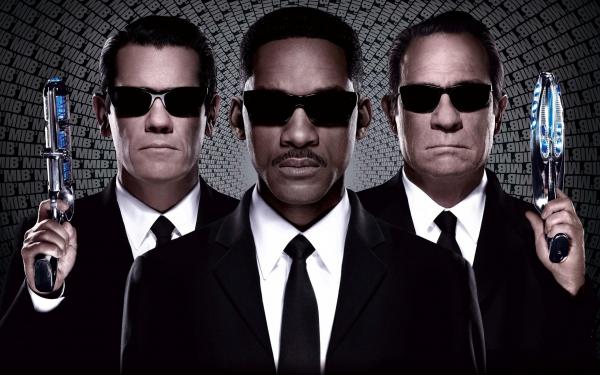 ACUZAŢII DE PLAGIAT la Hollywood pentru filmul "Men In Black"!