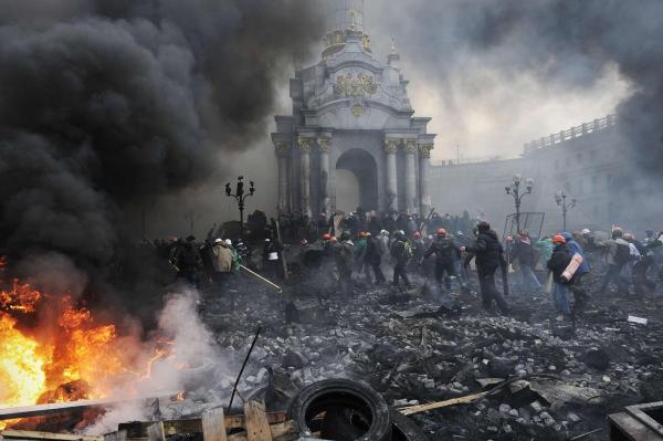 Kievul acuză ''grupuri teroriste ruse'' de ofensivă în estul separatist