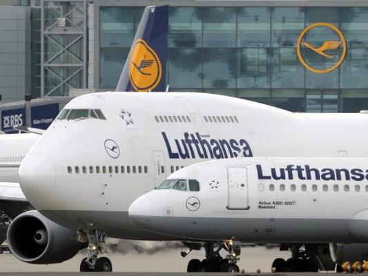 Lufthansa a anulat peste jumătate din zboruri din cauza grevei piloților