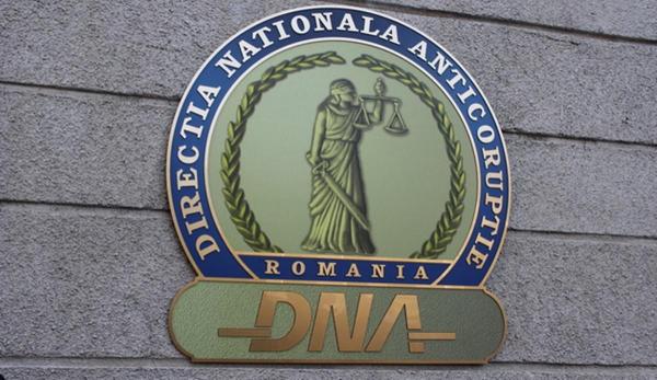 Directorul financiar al Apa Nova București, audiat la DNA Ploiești