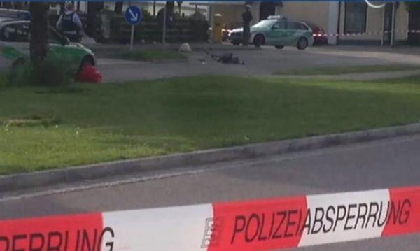 ALERTĂ TERORISTĂ într-un centru comercial din oraşul german Bremen: Mii de oameni au fost evacuaţi