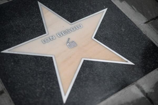 Actorul Ion Besoiu a fost înmormântat, sâmbătă, cu onoruri militare, la Cimitirul Bellu