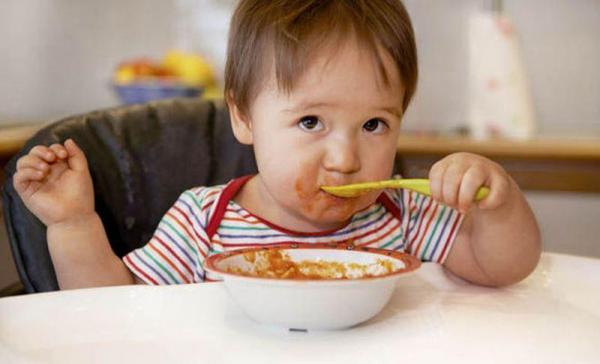 ANUNŢ ŞOC făcut de cercetători! Biscuiţii şi mâncarea pentru copii pot cauza CANCER. Care sunt mărcile de care trebuie să vă feriţi