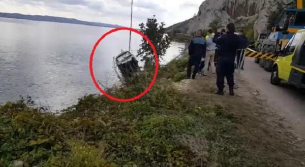 Trupul femeii aflat în maşina căzută în Dunăre a fost găsit. Cadavrul, descoperit pe malul sârbesc al Dunării, la 60 de kilometri distanţă de locul unde a căzut maşina în apă