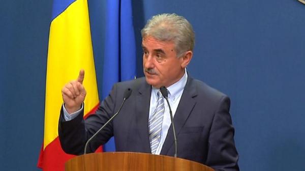Viorel Ştefan critică dur administratorii fondurilor de pensii private din România
