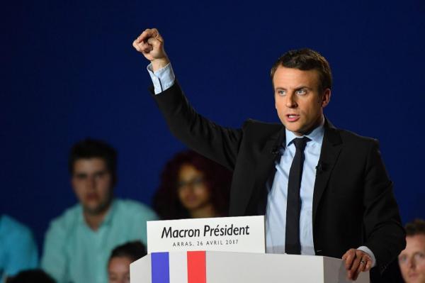 După Brexit, vine Frexit? Emmanuel Macron, candidatul proeuropean la preşedinţia Franţei, lansează ipoteza