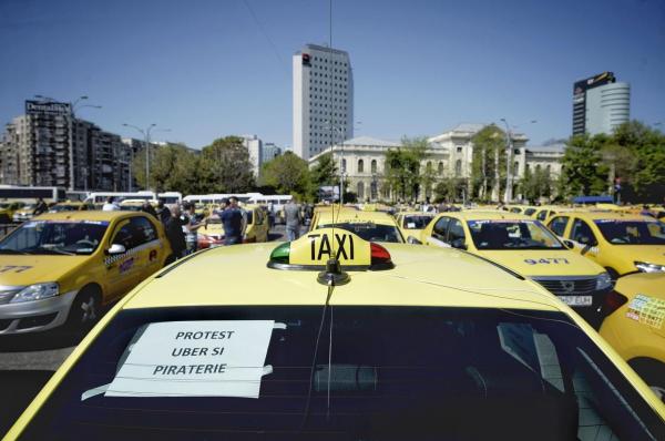 Uber cere să fie scutită de noua lege a taximetriei. Compania online a depus un amendament pe Ordonanţa de Urgenţă care ar schimba regulile