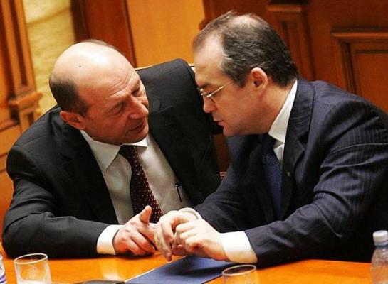 Traian Băsescu şi Emil Boc, denunţaţi la DNA de fostul ministru Gabriel Sandu pentru TUNURI de zeci de milioane de euro!