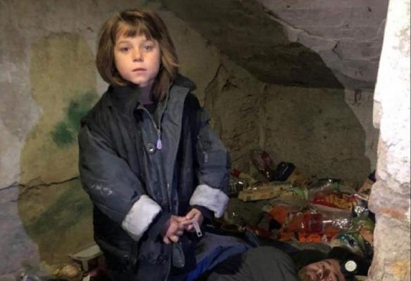 Delia, fetiţa de 7 ani dispărută la Petroșani și găsită apoi de polițiști, va ajunge în grija statului. La fel și frățiorii ei gemeni