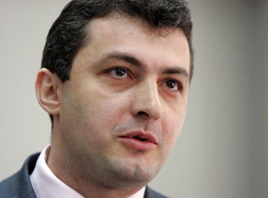 Fostul ministru al Economiei Codruţ Şereş, condamnat în dosarul "Hidroelectrica", a fost eliberat după trei ani