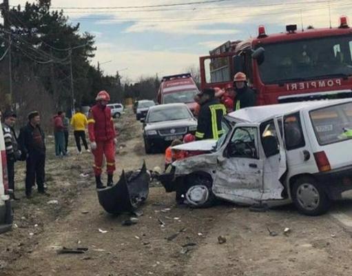 Accident groaznic la Crângurile. Un şofer de 77 de ani a murit pe loc