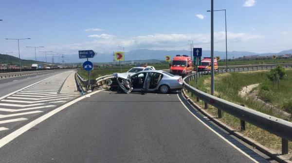 Grav accident rutier pe Autostrada Sibiu - Orăştie, soldat cu trei victime