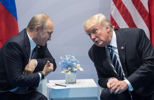 Donald Trump şi Vladimir Putin au căzut de acord în ce priveşte ”prostia şi stupiditatea” Statelor Unite
