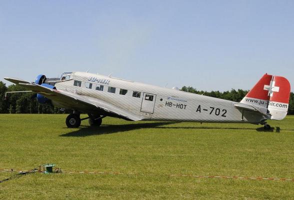 Avionul Ju-52 care s-a prăbuşit în Alpi