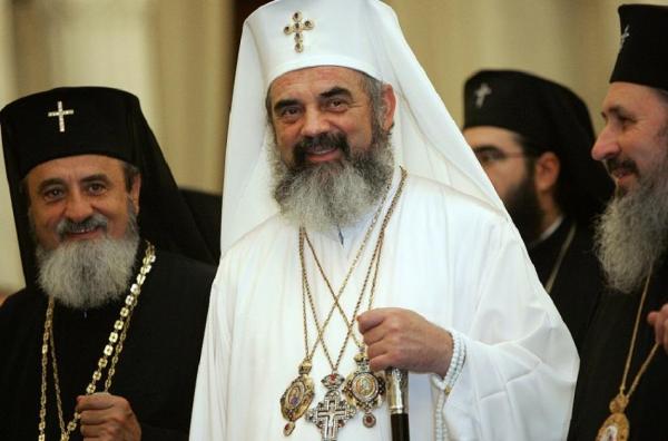 Patriarhul Daniel, cetăţean de onoare al Bucureştiului pentru Catedrala Neamului