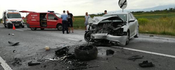 Două persoane, rănite în accidentul din Braşov