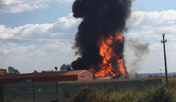 Explozie la o fabrică din Mihăiești