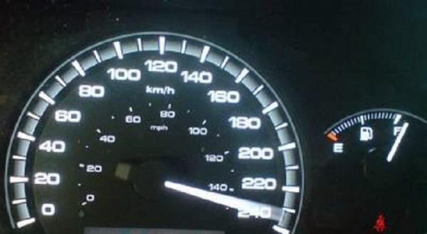 Audi S8 viteză