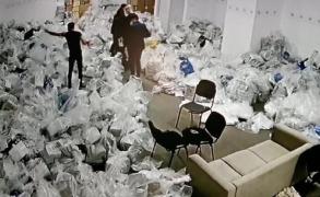 Reacția Biroului Electoral Sector 1, la scandalul cu imaginile în care apar saci cu buletine de vot | Video
