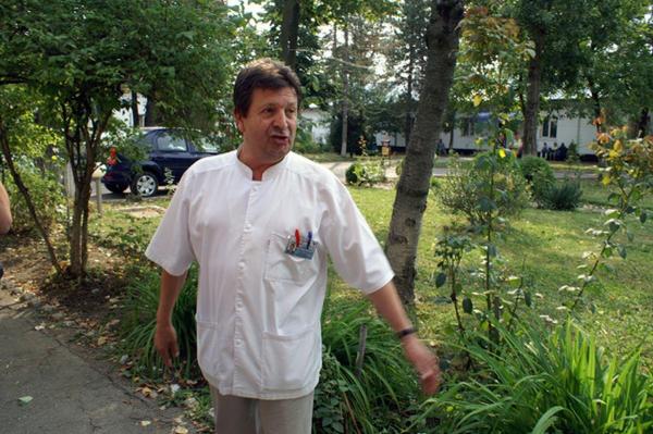 Constantin Târziu, directorul spitalului din Târgu Cărbunești, pune la îndoială testarea pentru COVID-19