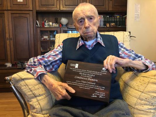 A murit Dumitru Comănescu, românul declarat acum o lună cel mai vârstnic bărbat al Planetei