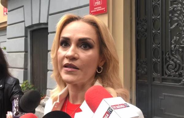 Gabriela Firea, declarații la sediul PSD din București