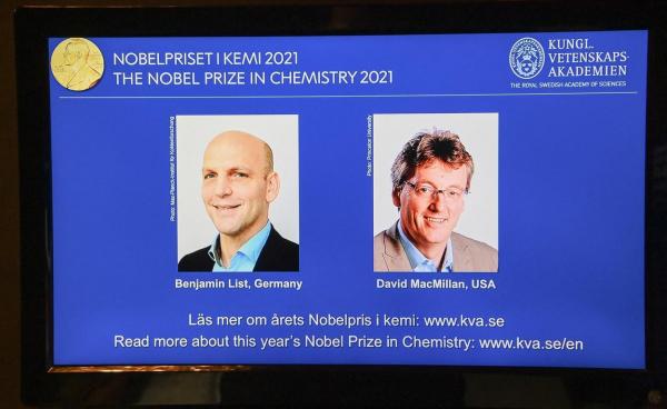 Premiul Nobel pentru Chimie 2021. Benjamin List și David MacMillan, premiați pentru dezvoltarea organo-catalizei asimetrice