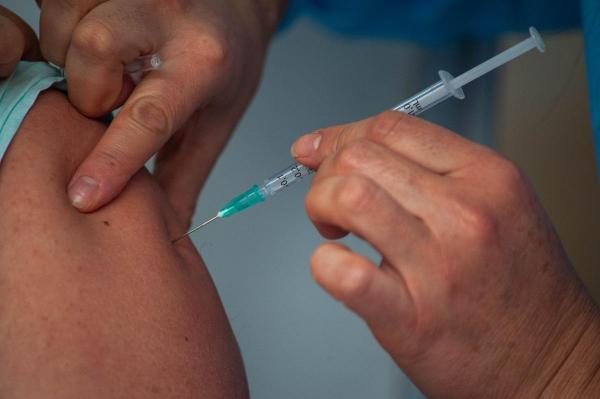 Peste 200 de milioane de doze de vaccin Covid, administrate la nivel global