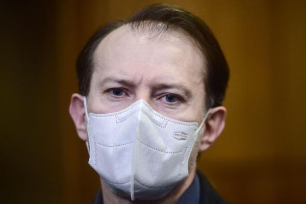 Florin Cîţu a anunțat că putem scăpa de mască în toamnă, dacă tot mai mulți români aleg să se vaccineze