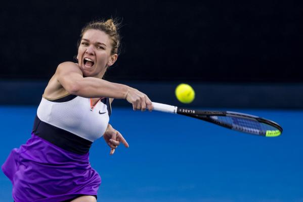 Simona Halep s-a retras de la Miami Open din cauza unei accidentări