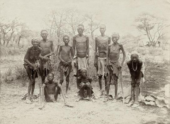 Germania va plăti Namibiei 1,1 miliarde de euro pentru genocidul Herero-Nama. Nemții au făcut experimente medicale pe copiii născuți din violuri
