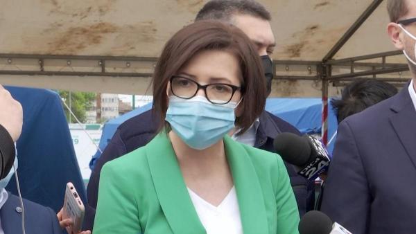 Ioana Mihăilă anunţă că farmaciile vor putea face teste COVID. Ce spune despre raportarea deceselor de coronavirus