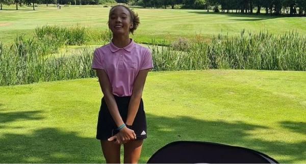 Elexis Brown urma să participe la Campionatul Mondial de golf pentru amatori