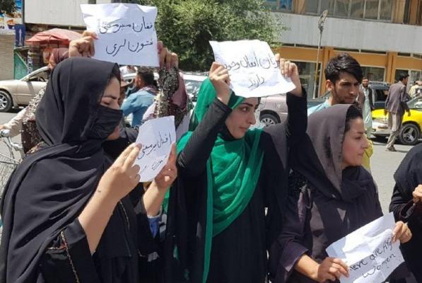 Femeile sunt supuse unui tratament inuman din partea talibanilor, spune o fostă judecătoare afgană