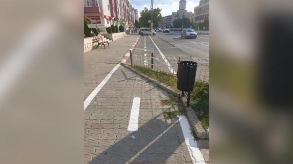 Pista pentru biciclişti a fost amenajată pe locurile de parcare, în Năvodari