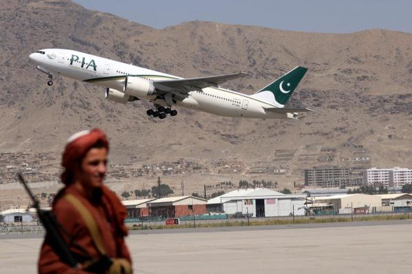 Primul zbor comercial internațional a aterizat la Kabul, după preluarea puterii de către talibani. La bord se aflau 10 persoane