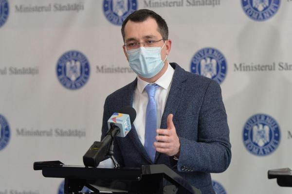 Reacția lui Vlad Voiculescu după ce Cîțu a spus că a semnat pentru 9 milioane de doze de vaccin CureVac: Nu s-a cheltuit niciun cent