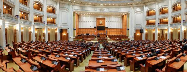 Camera Deputaţilor a respins proiectul privind parteneriatul civil