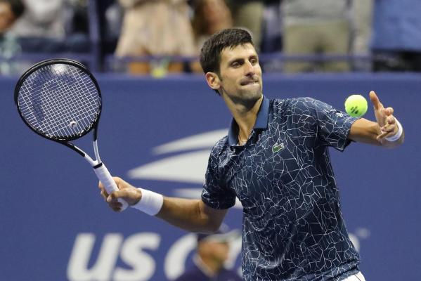 Novak Djokovici va fi dat afară din Australia dacă nu arată că are scutire medicală să nu se vaccineze. Cum se apără directorul Australian Open