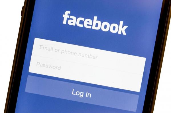 Facebook le va permite utilizatorilor să influenţeze algoritmul prin care primesc conţinut