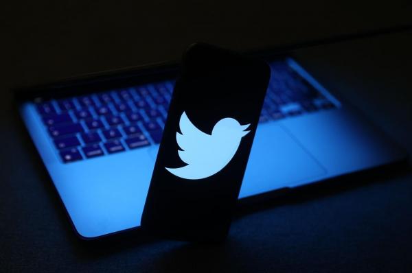 Datele personale a milioane de utilizatori Twitter au fost publicate pe un forum de hacking