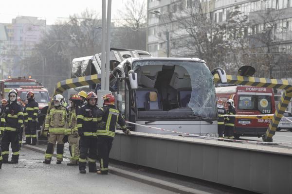 Doar 3 dintre grecii răniți în accidentul din Pasajul Unirii mai sunt spitalizaţi din Capitală