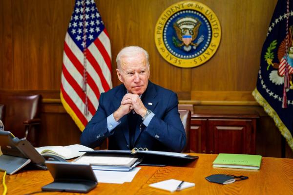 Joe Biden a convocat azi o teleconferință cu lohannis, NATO și UE. Scenariile Rusiei pentru fabricarea unui pretext de război